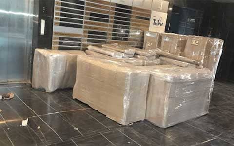 bobby goods carrier funiture packing
