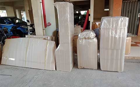 sainik transport packers and movers packed household item