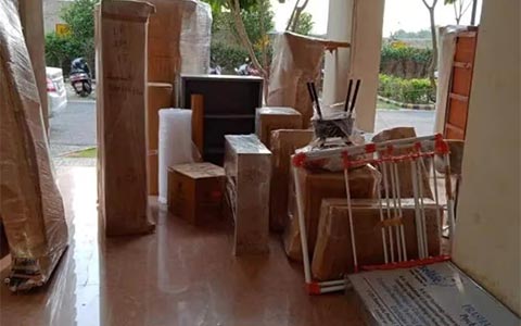 sumit cargo packers and movers packing household item sumit cargo packers and movers packing household item